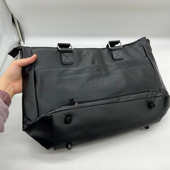 IHKWIP Cargo Catchall Tote with Two Crossbody Straps Metallic Black - Picture 6 of 12